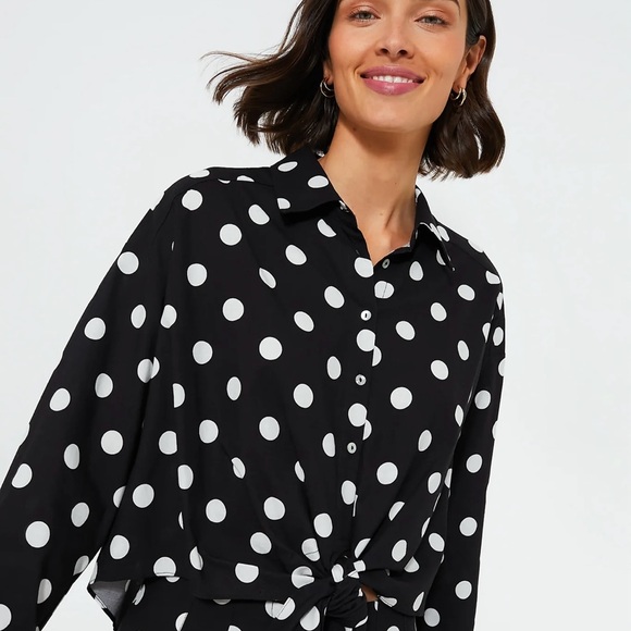 Polka dot chiffon blouse - Picture 9 of 10